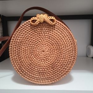 Woven basket bag